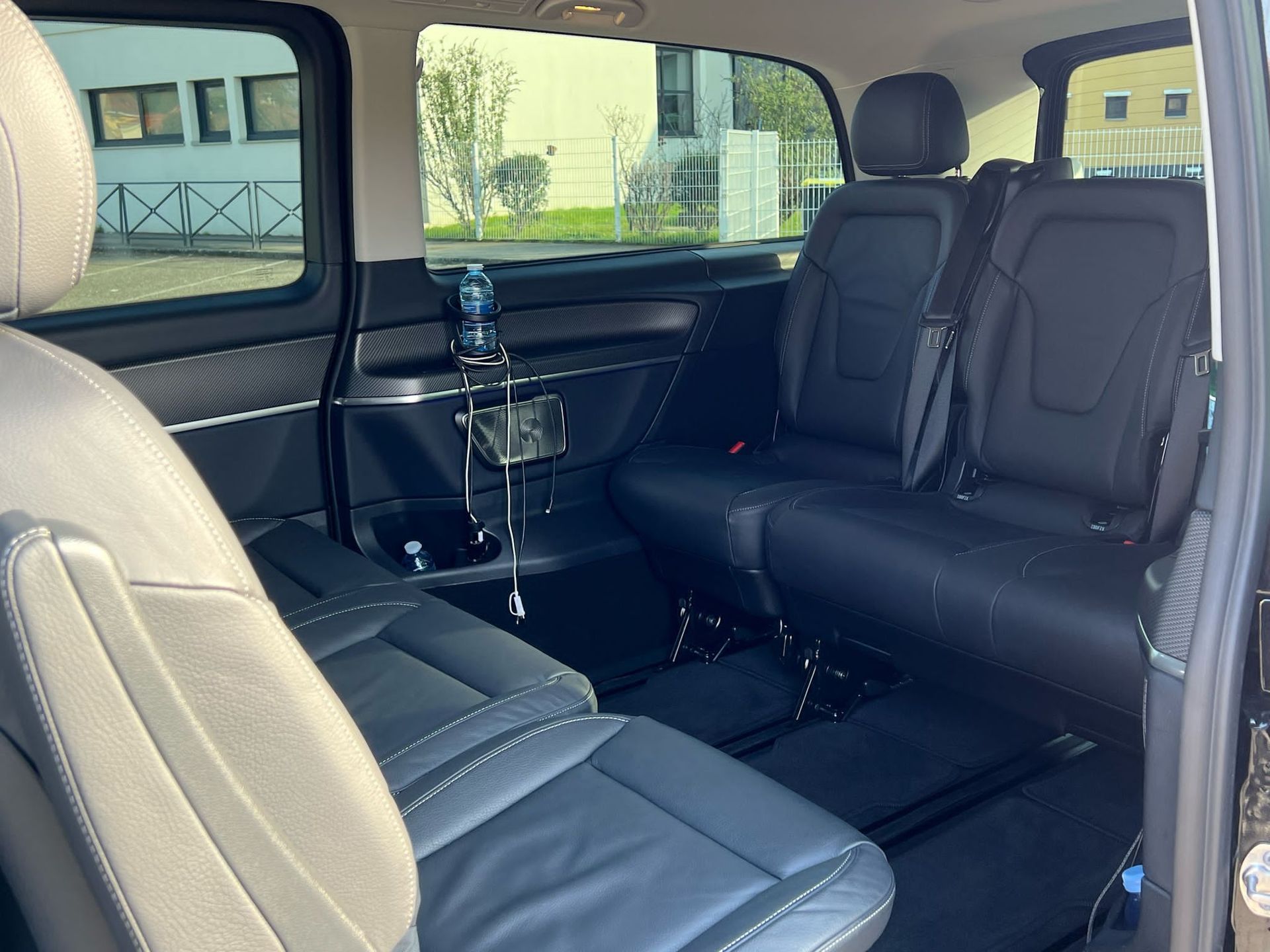L'intérieur d'un van.