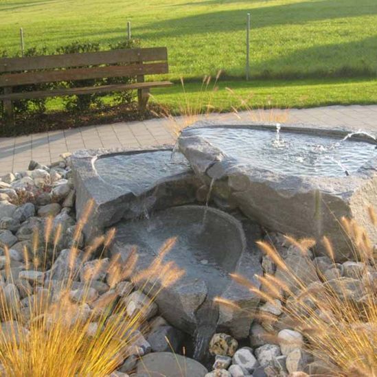 24 - Allenspach Natursteinbrunnen GmbH in Gähwil - Natursteine