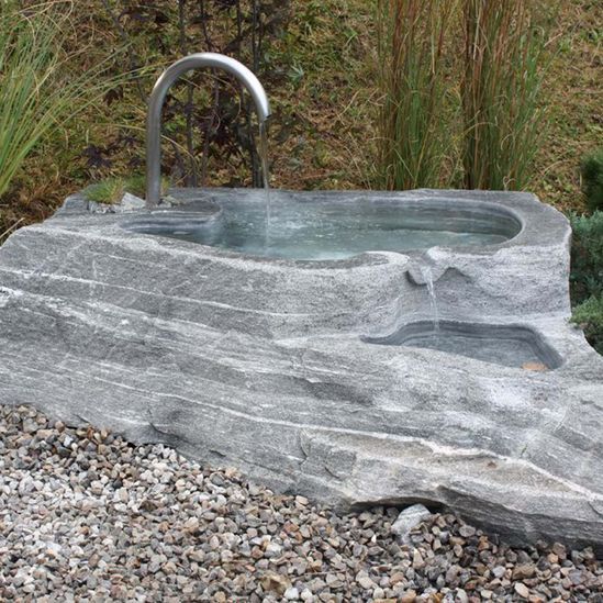 25 - Allenspach Natursteinbrunnen GmbH in Gähwil - Natursteine