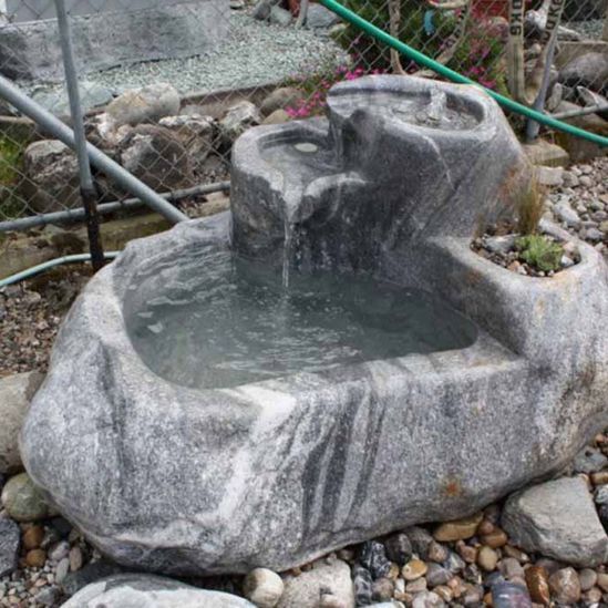 30 - Allenspach Natursteinbrunnen GmbH in Gähwil - Natursteine