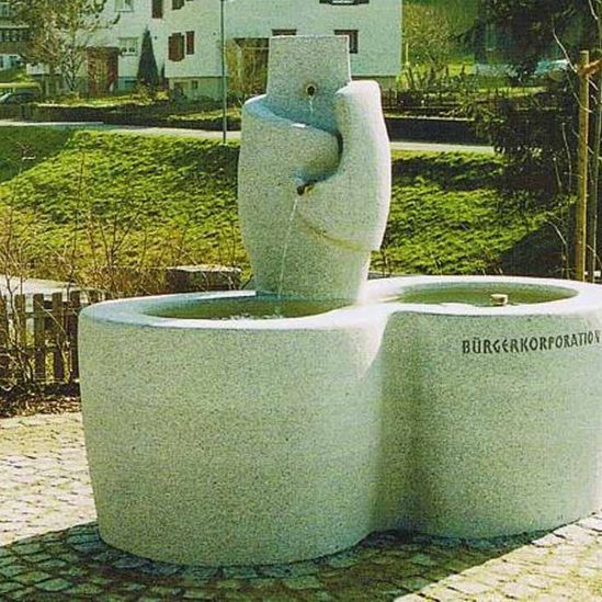 20 - Allenspach Natursteinbrunnen GmbH in Gähwil - Klassische Brunnen