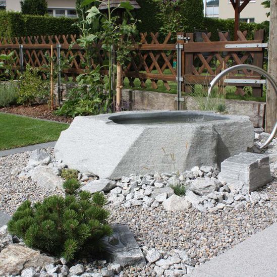 44 - Allenspach Natursteinbrunnen GmbH in Gähwil - Natursteine