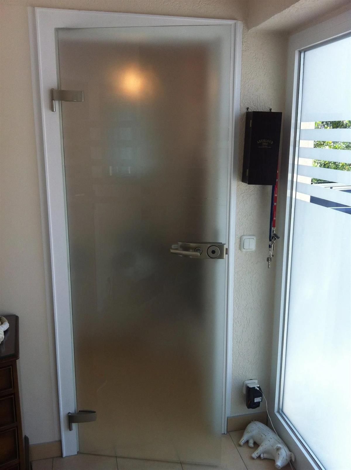 Schiebe- und Pendeltüren aus Glas