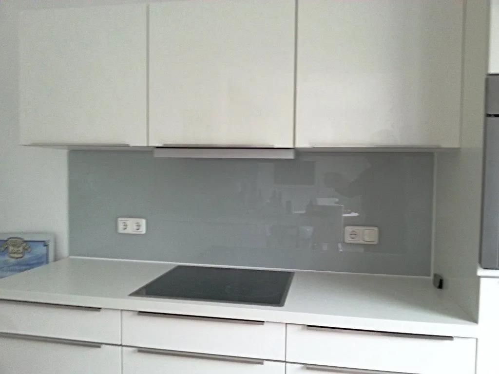 Küchenrückwände aus Glas