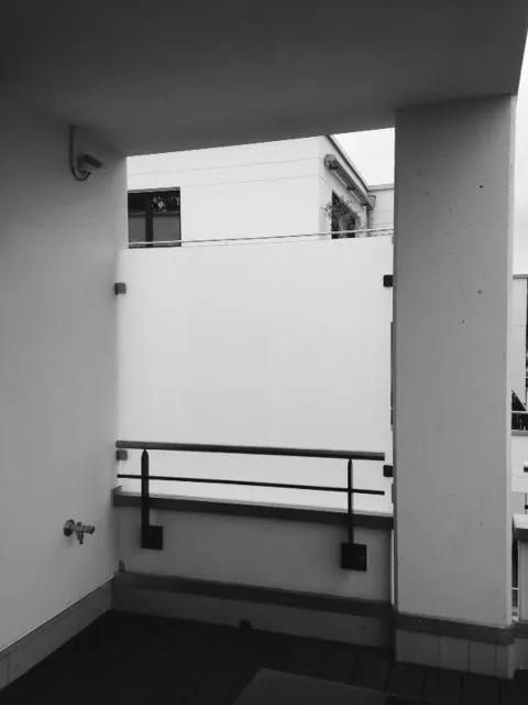 Sicht- und Windschutz aus Glas