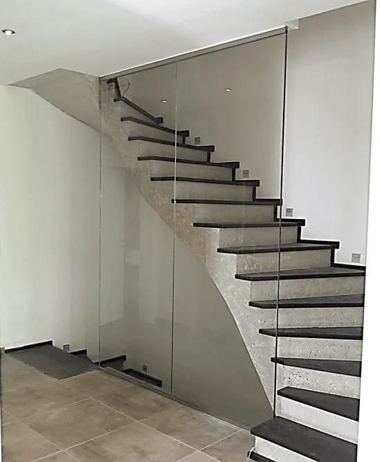 Trennwände aus Glas