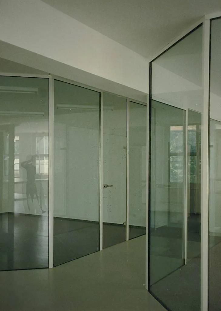 Trennwände aus Glas