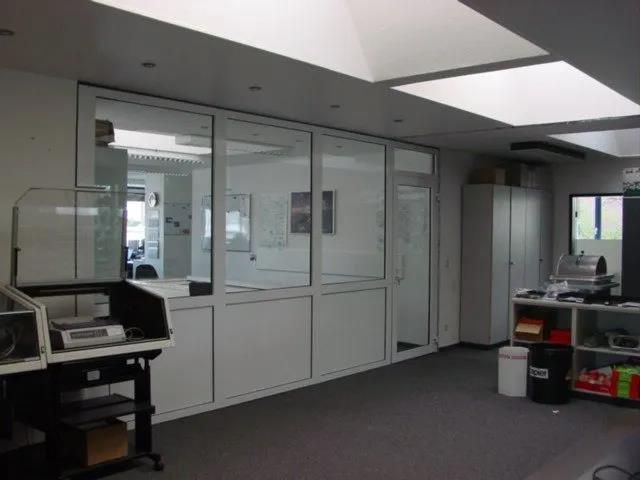 Trennwände aus Glas