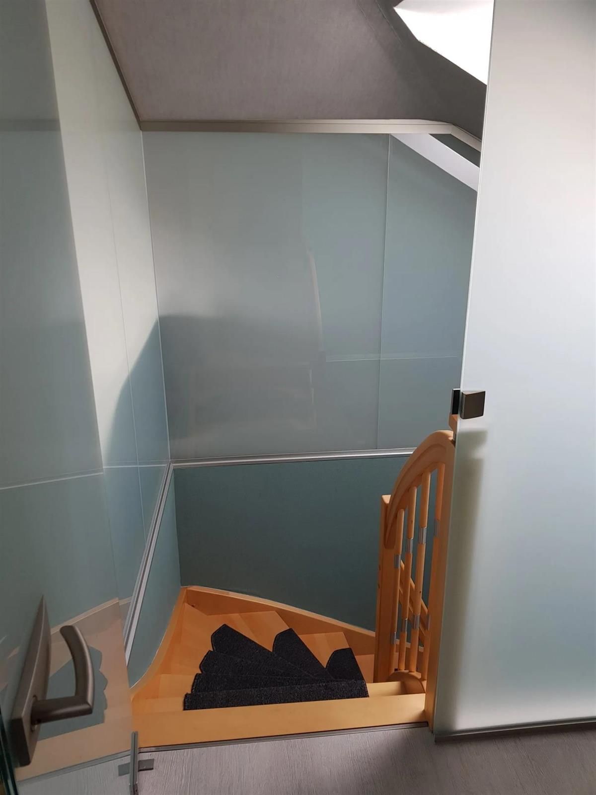 Trennwände aus Glas