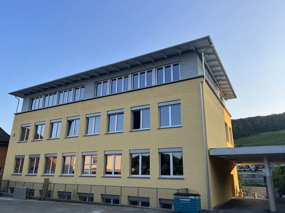 Schulhaus Posttal Ennetbaden