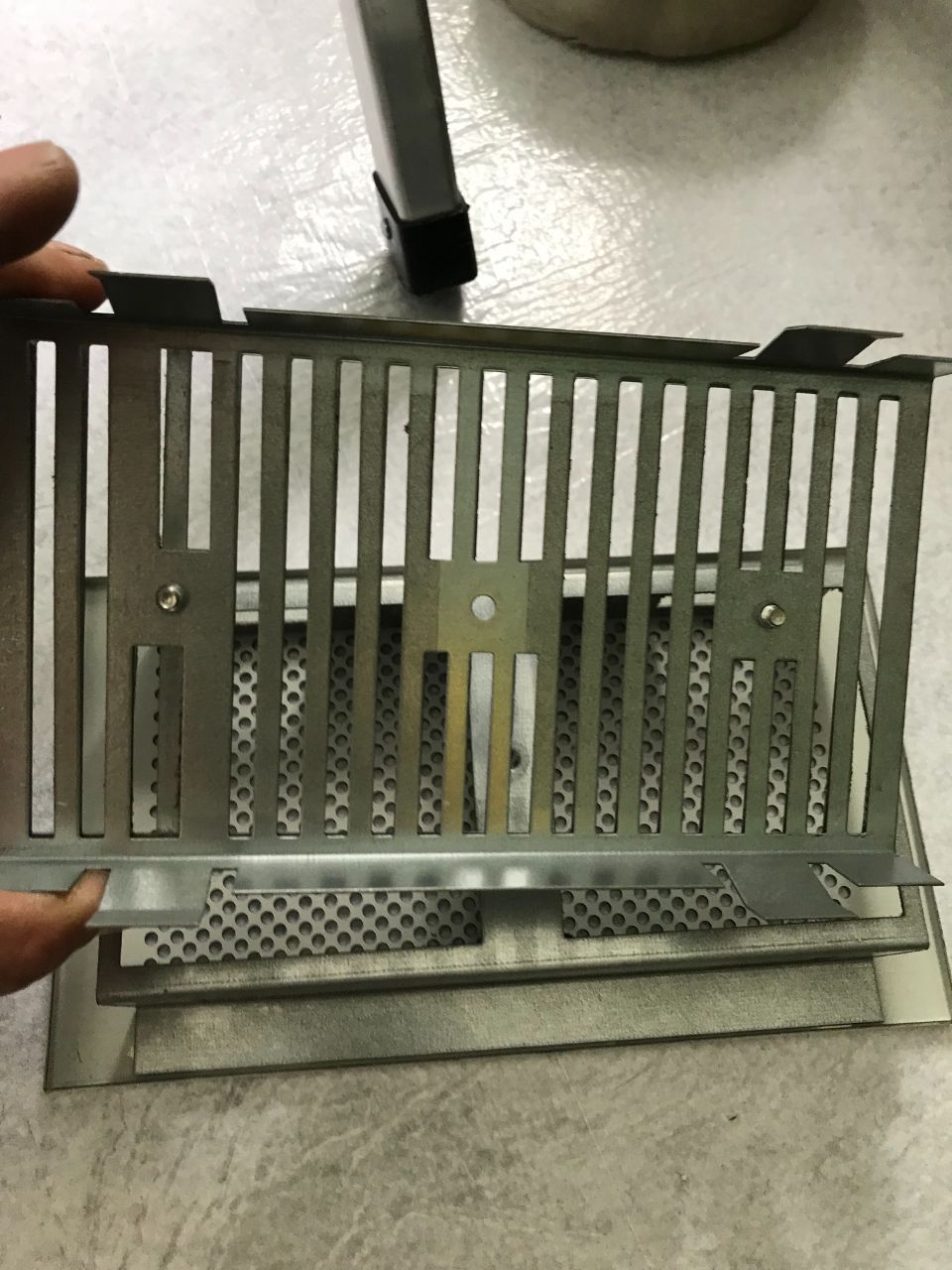 Sauberes Lüftungsgitter, Foto von Wasair.ch 