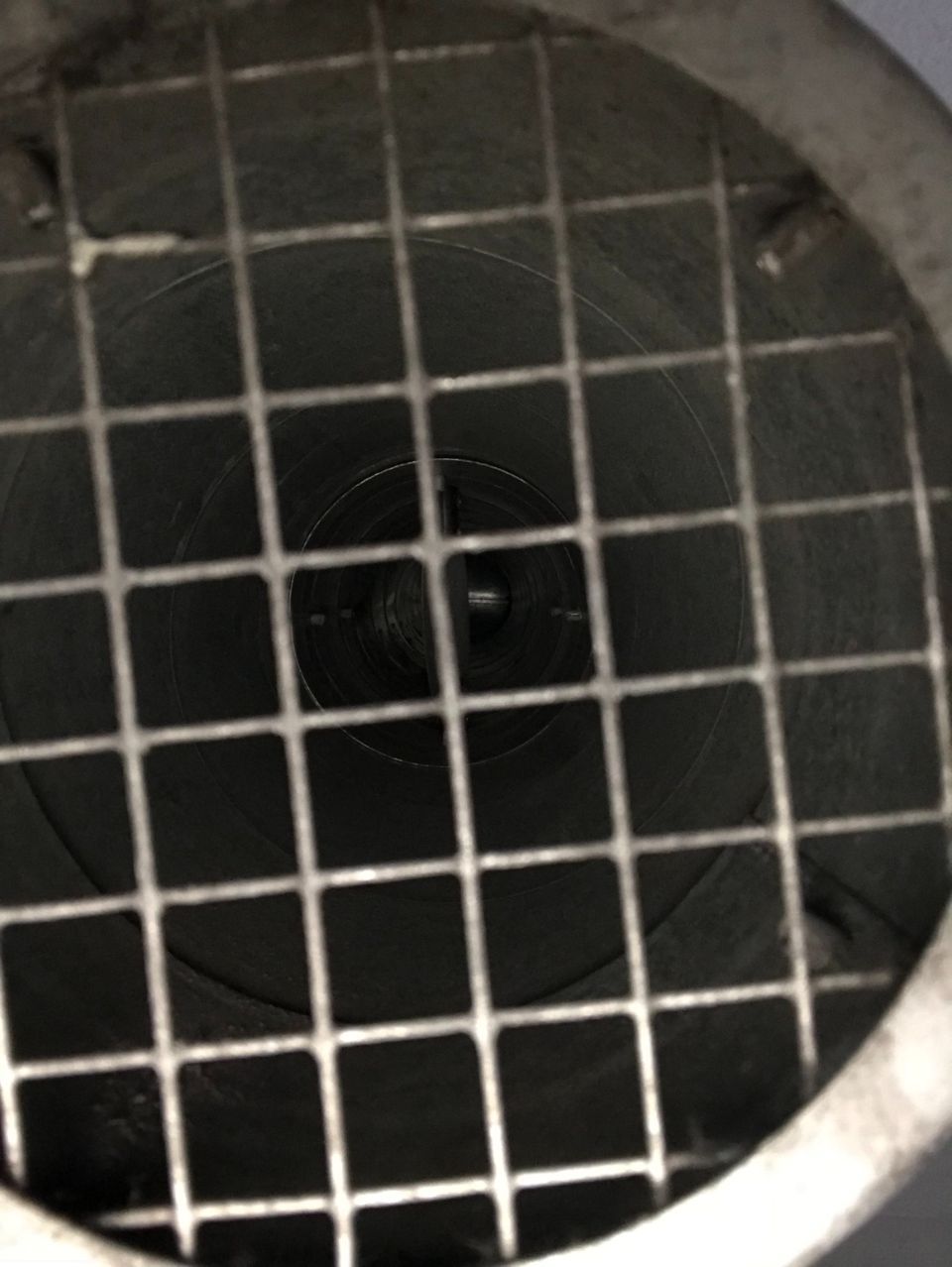 Sauberes Lüftungsgitter, Foto von Wasair.ch