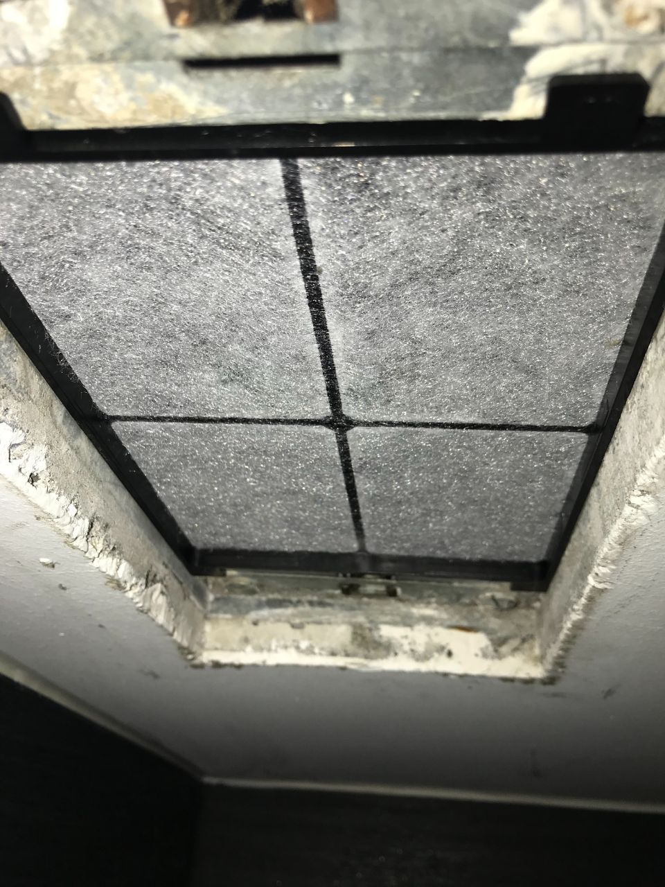 Sauberer Lüftungsfilter, Foto von Wasair.ch