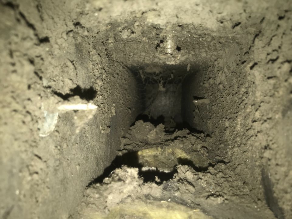 Verschmutzte Lüftung, Foto von Wasair.ch