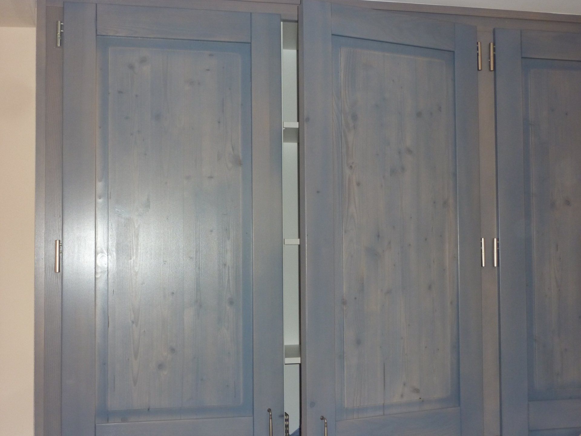 Porte de placard en bois