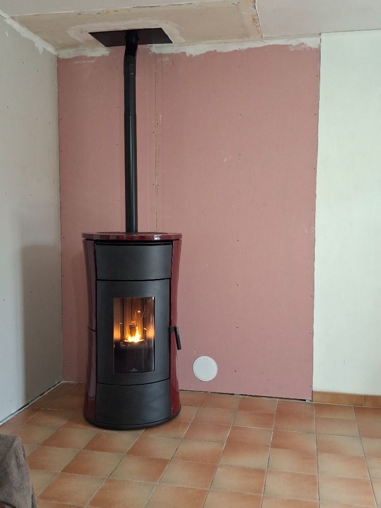 Poêle à granulés Chérie 9 EVO  Edilkamin Finition Bordeaux