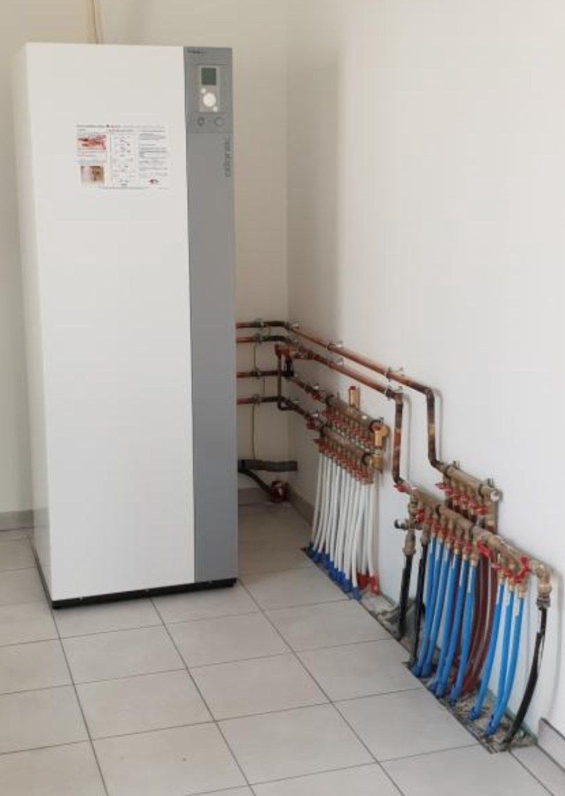 Ensemble de tuyaux pour réseau de chauffage