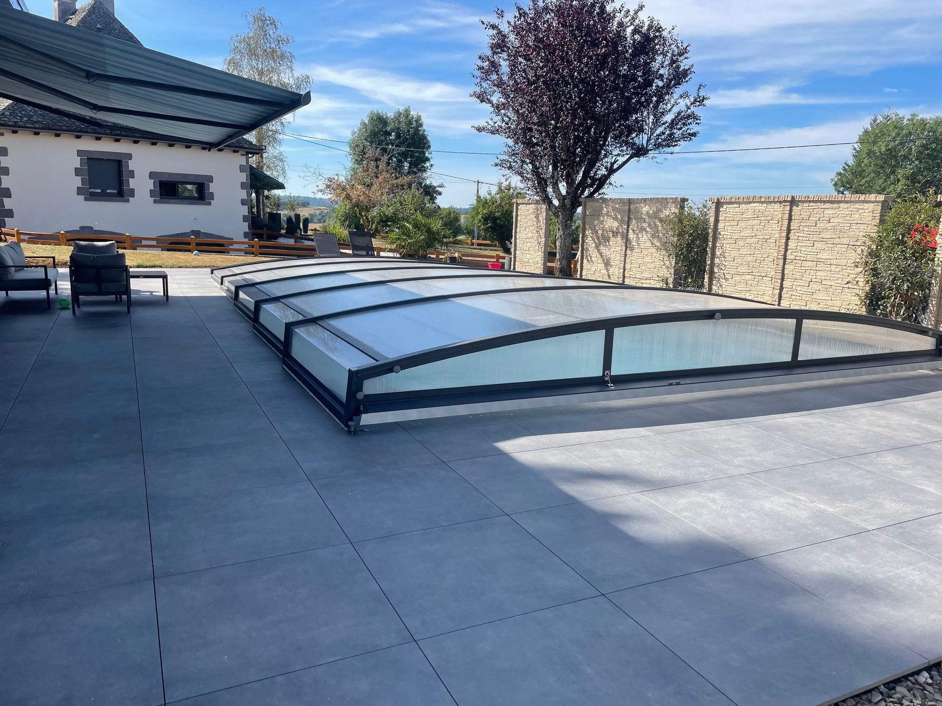 Pose de dalles sur plot