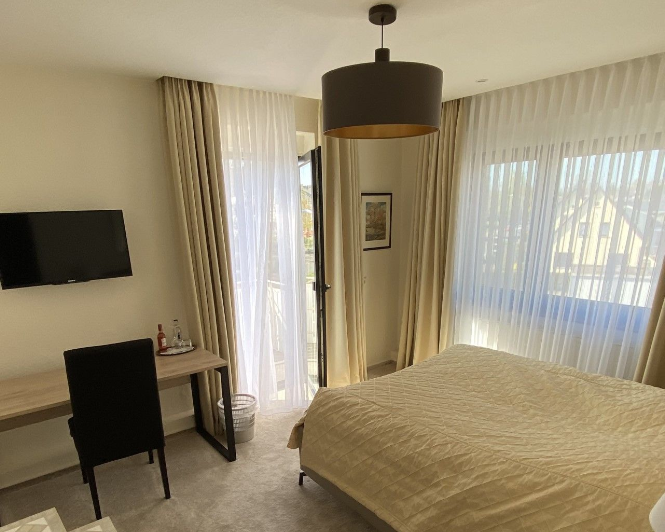 Hotel Exquisit | Hotel & Tagungen   Gästehaus  | Economy  | Zimmer mit Balkon