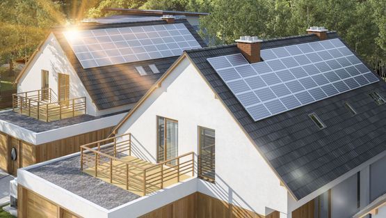 Haus mit Steildach | Photovoltaikanlagen, Solarstrom, Solaranlagen | SolarWerkstatt Herzig | Thun