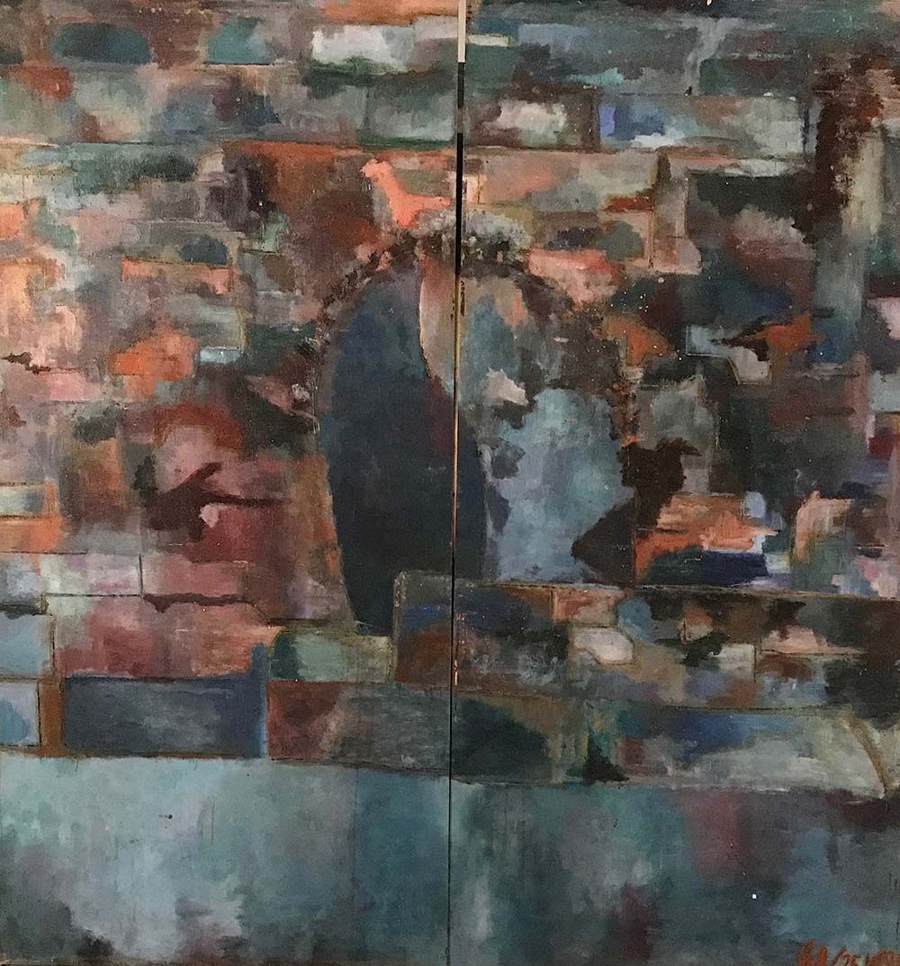 Un primer plano de un cuadro con muchos colores en una pared.