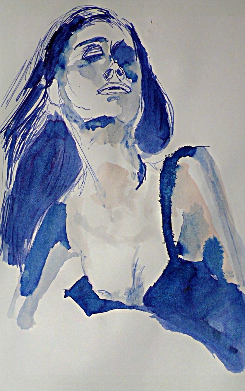 Una pintura azul y blanca de una mujer con cabello largo.