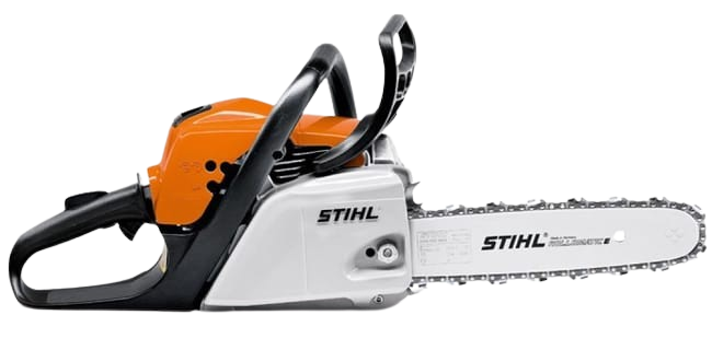 Una motosierra Stihl, de color naranja y blanco, con mango negro, sobre fondo blanco.