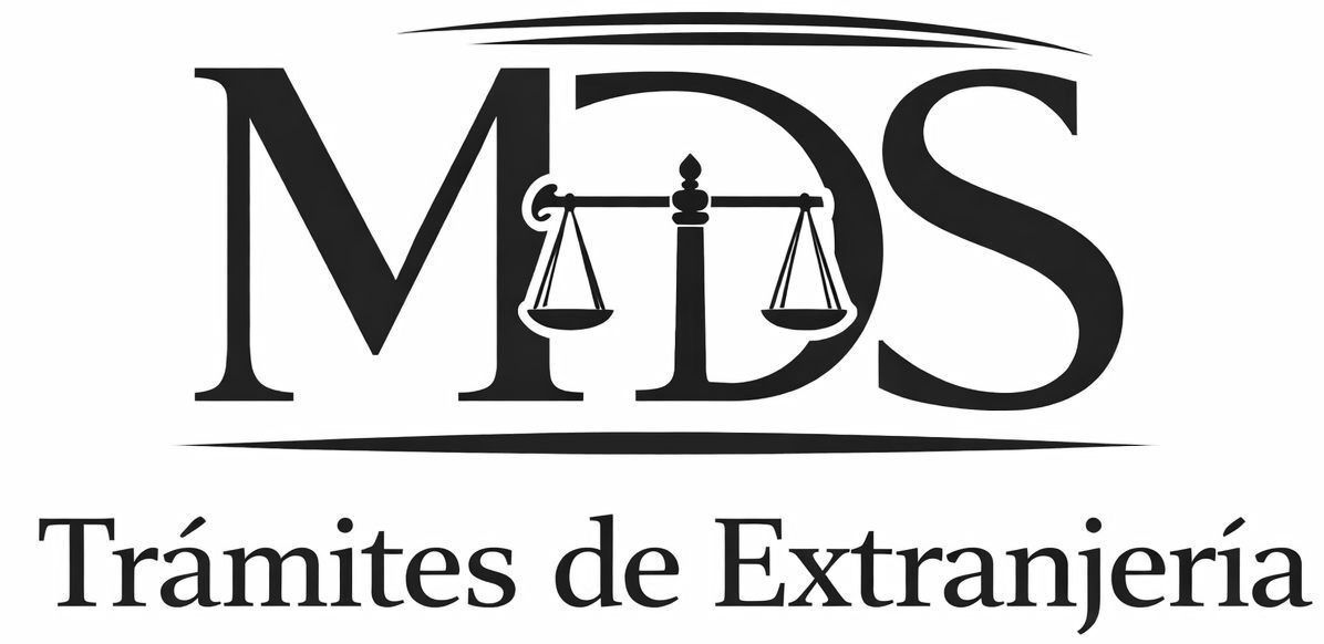 Logo with the letters MDS and a scale symbol, with the text "Tr&aacute;mites de Extranjer&iacute;a" below.