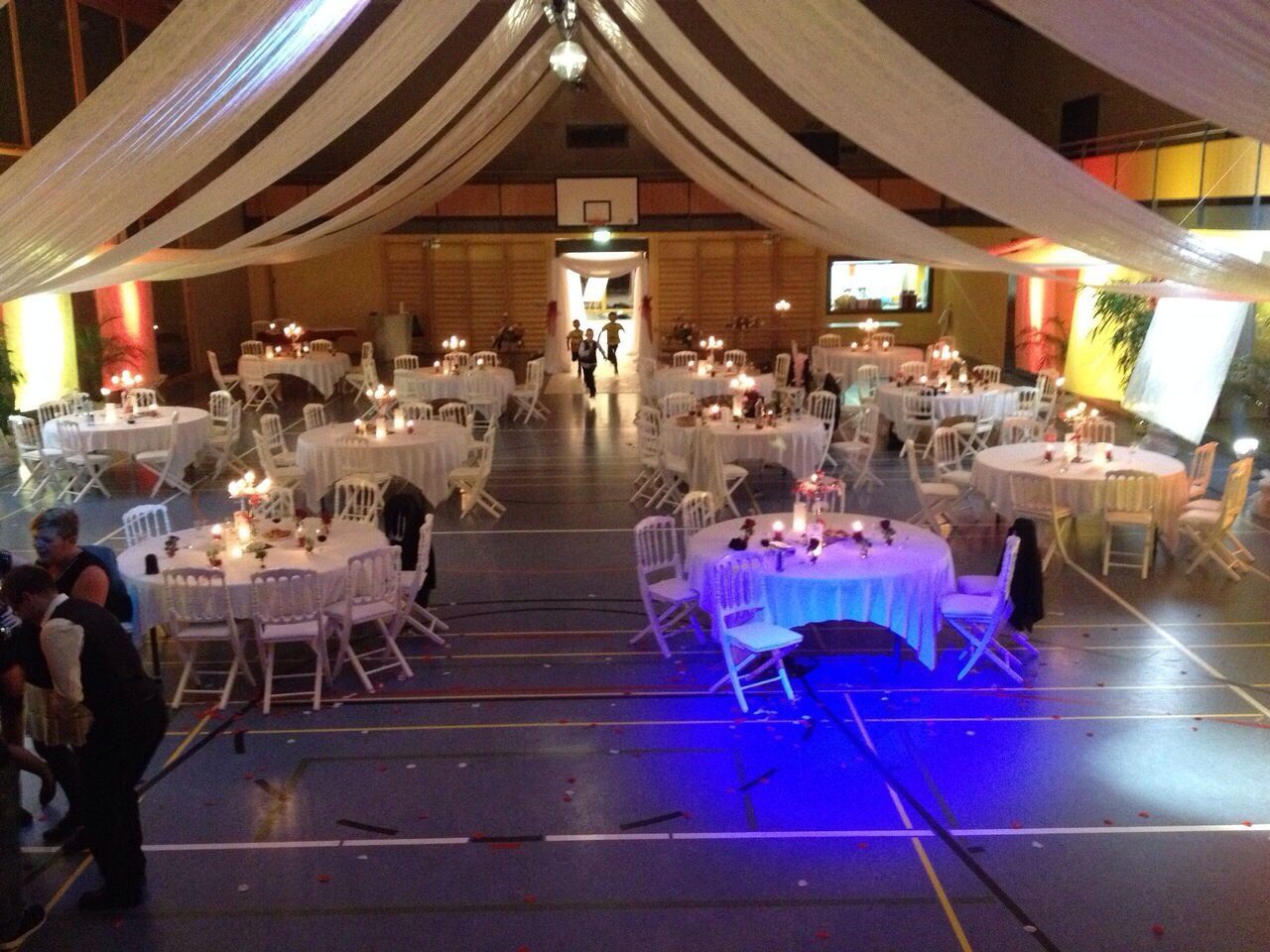 Horticultrice-floricultrice et camion itinérant - Les Fleurs d'Alena