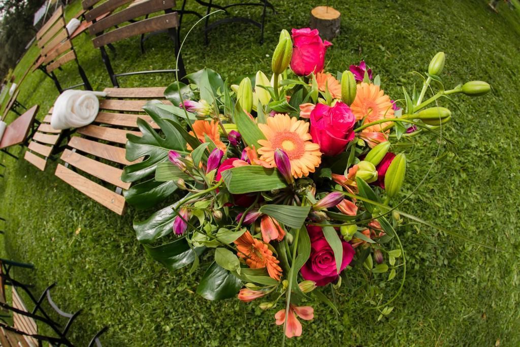 Décorations et bouquets de mariage - Les Fleurs d'Alena
