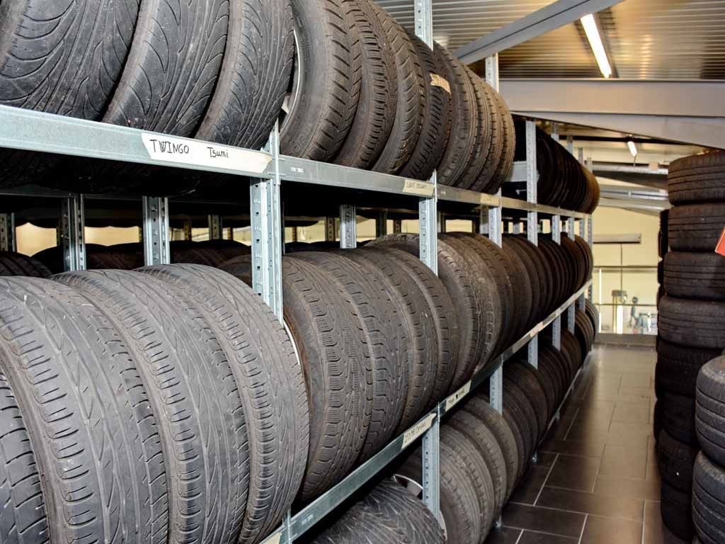 Carrosserie et tôlerie - Garage Jospeed - Evionnaz