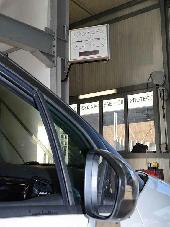 Carrosserie et tôlerie - Garage Jospeed - Evionnaz