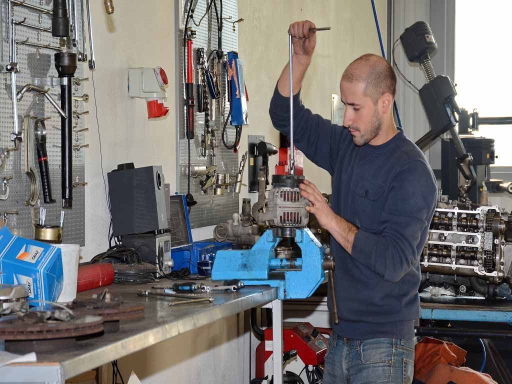 Carrosserie et tôlerie - Garage Jospeed - Evionnaz