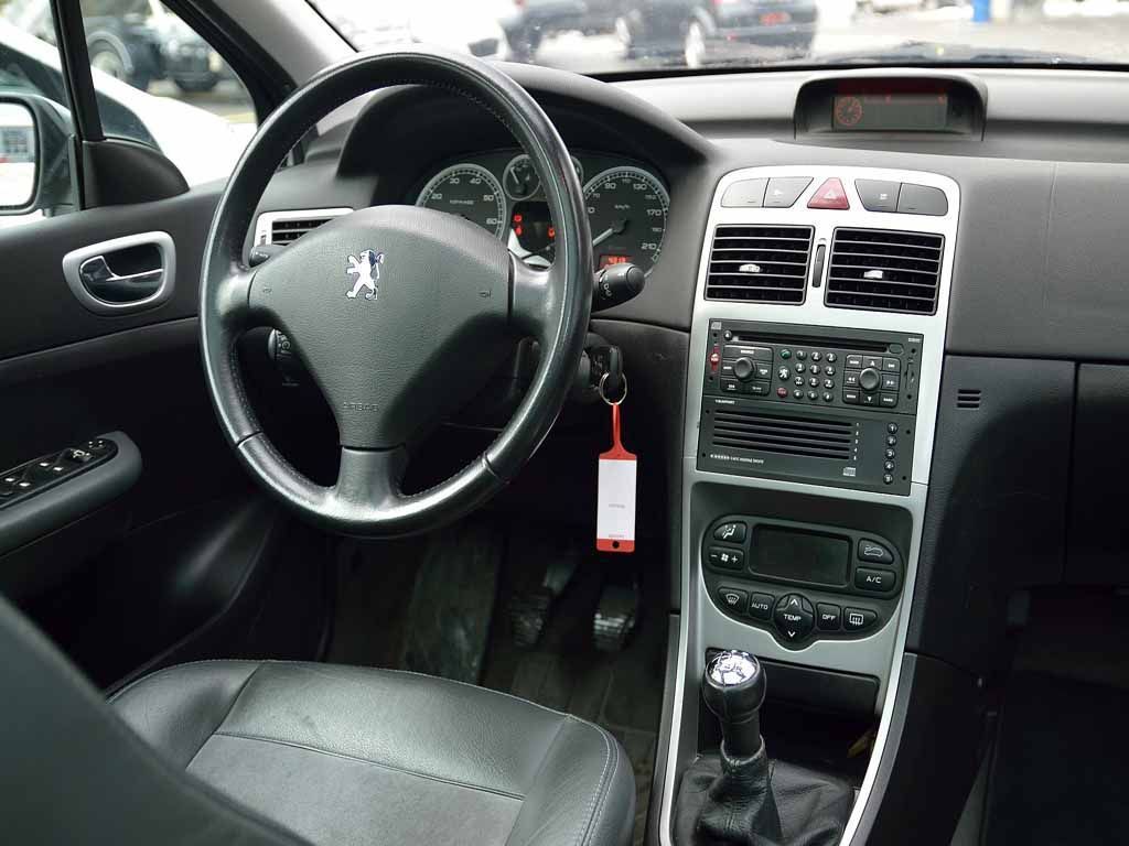 Carrosserie et tôlerie - Garage Jospeed - Evionnaz