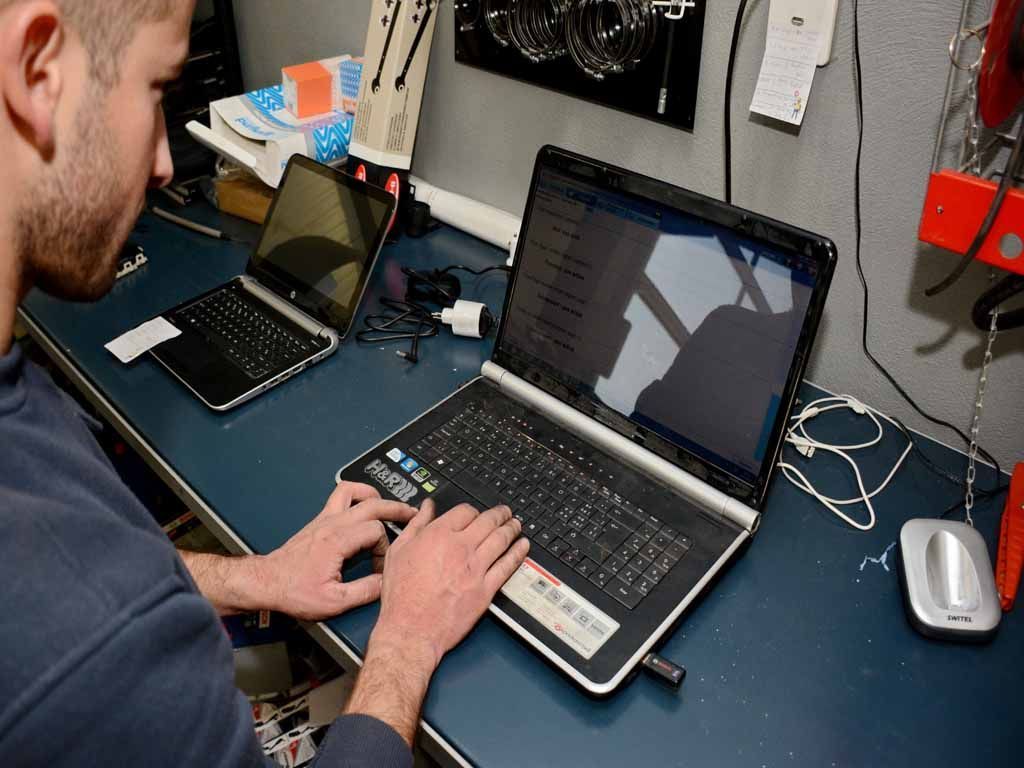 Carrosserie et tôlerie - Garage Jospeed - Evionnaz