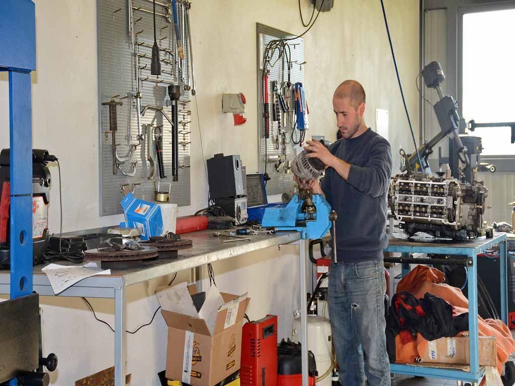 Carrosserie et tôlerie - Garage Jospeed - Evionnaz