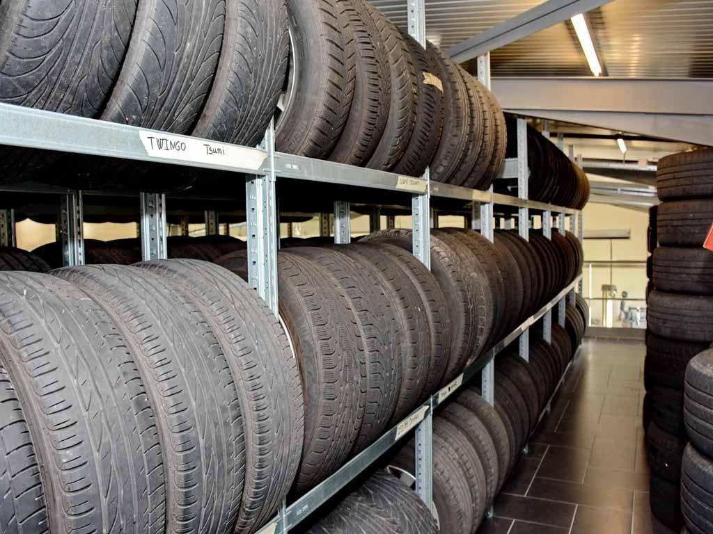 Carrosserie et tôlerie - Garage Jospeed - Evionnaz