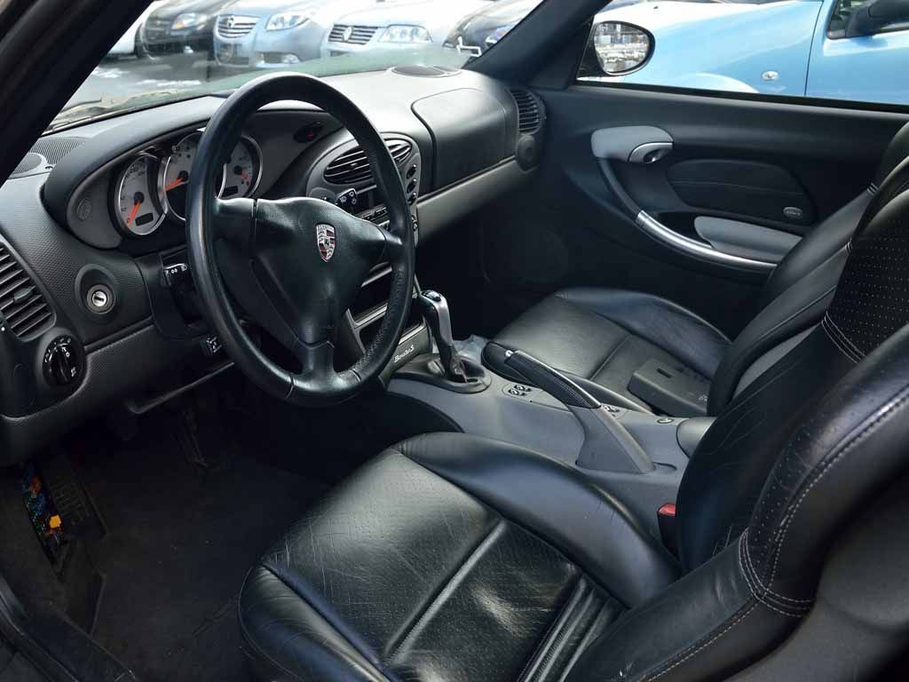 Carrosserie et tôlerie - Garage Jospeed - Evionnaz