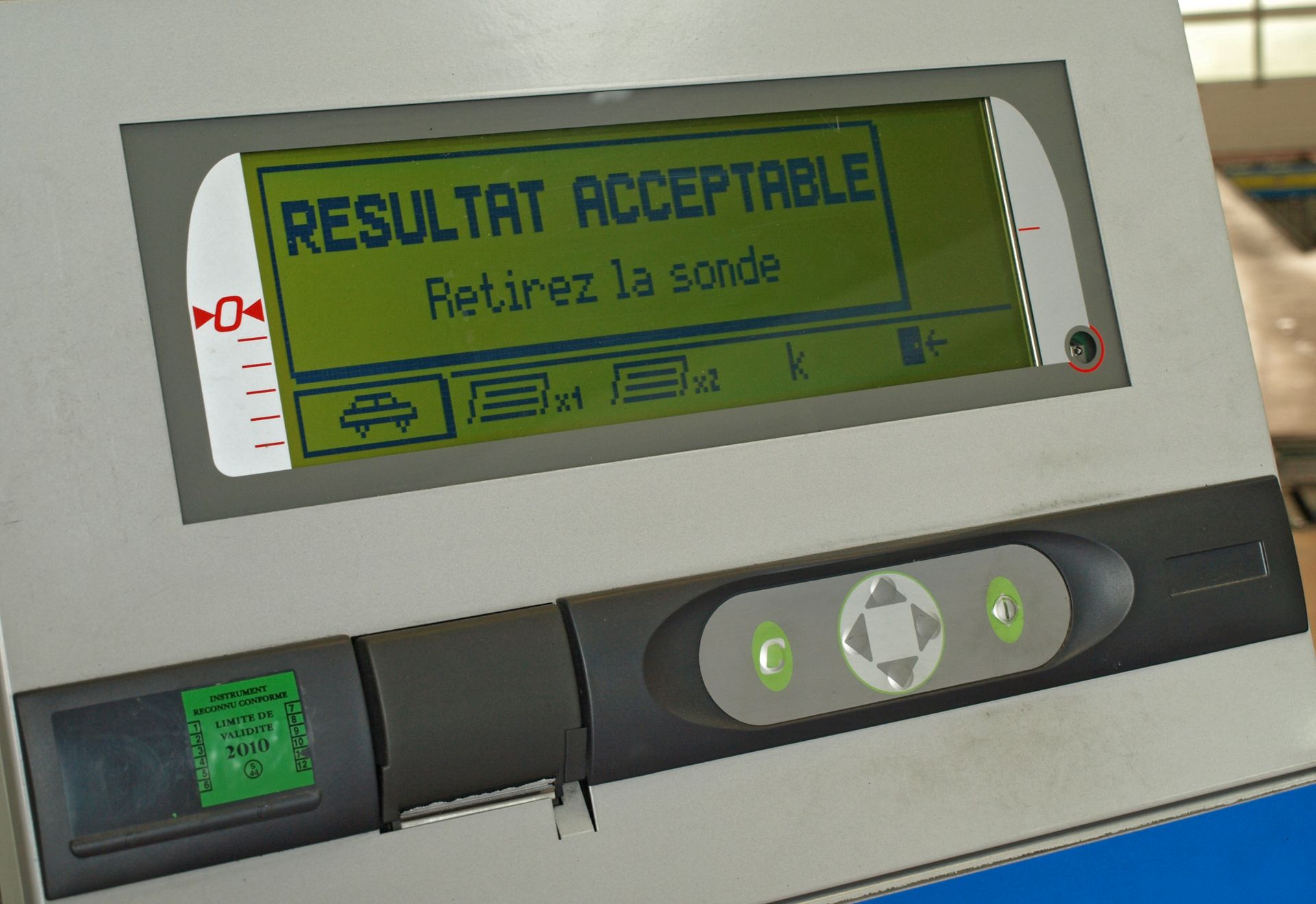 Panneau de contrôle du sustème antipollution.