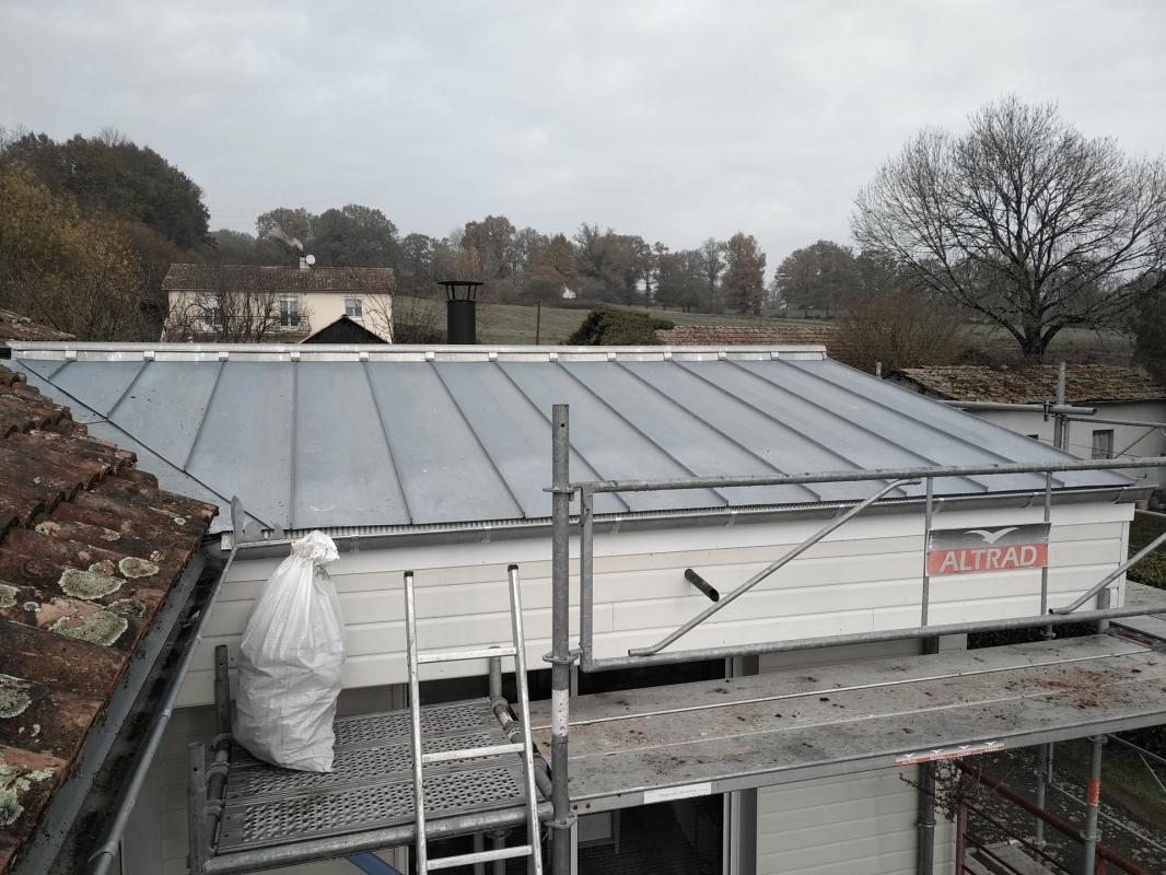 Habillage de toiture en zinc