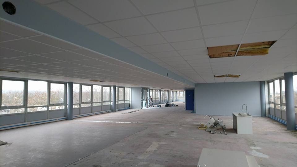 Plafond espace entreprise