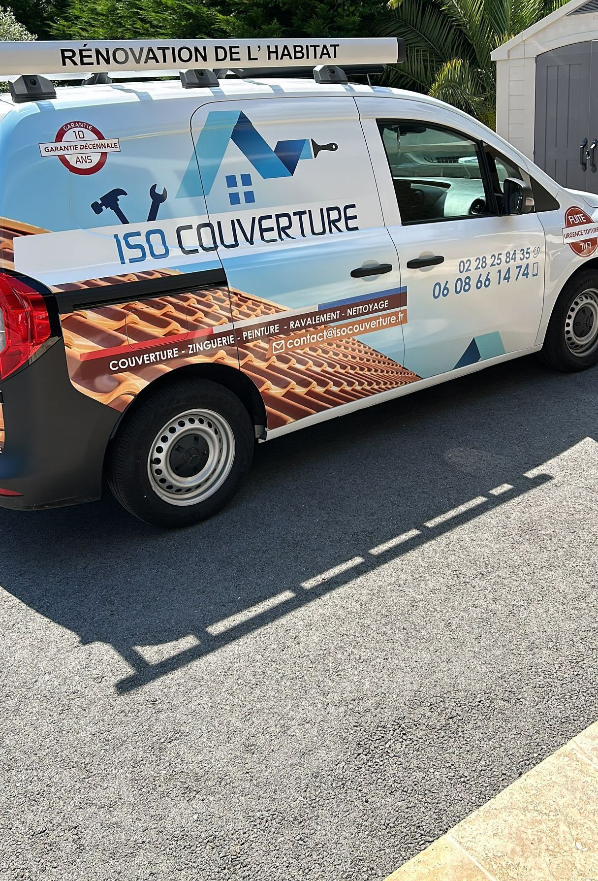 Le camion de Iso Couverture