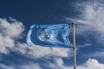 Friedenszeitung - UN Flagge
