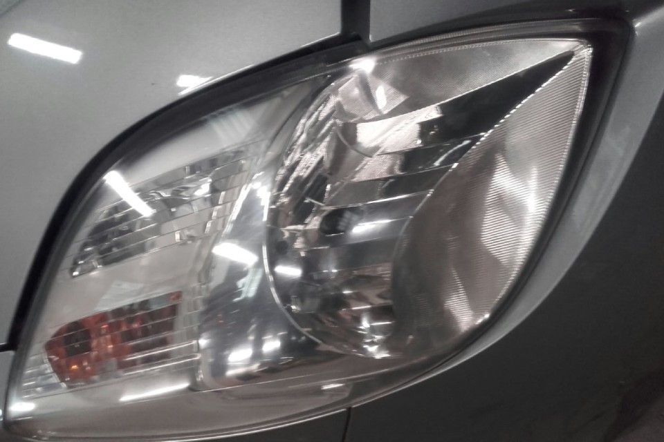 Autoscheinwerfer von WFP Clean Oberflächentechnik GmbH