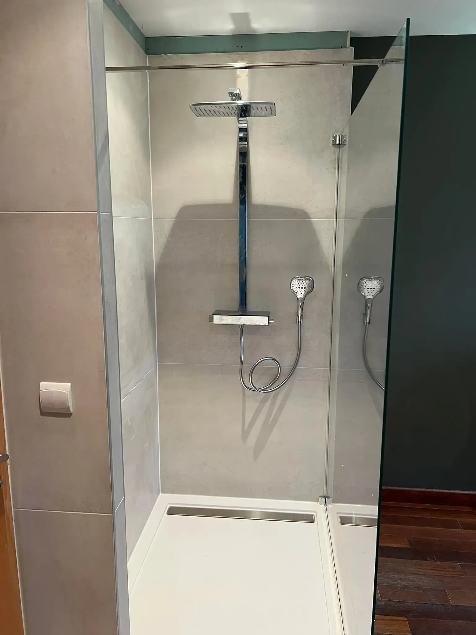 Colonne de douche à l'italienne