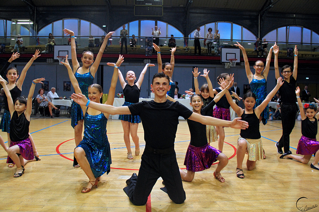 École de Danse de Paris cours et stages apprenez à danser