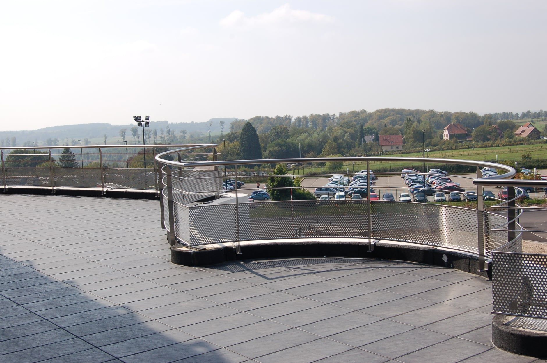 Garde-corps sur mesure pour grand balcon