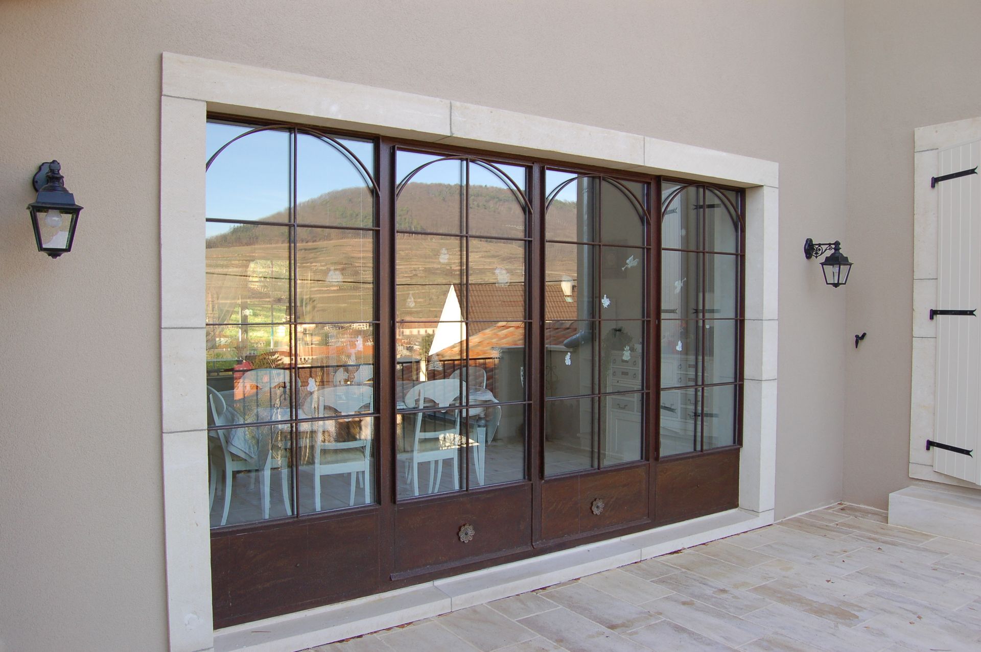 Baie vitrée métallique