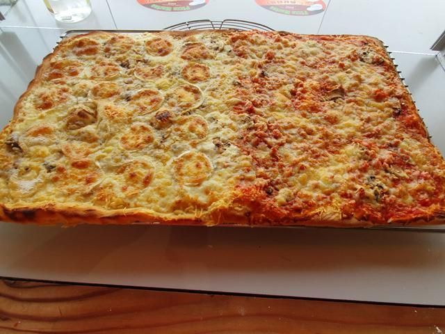 Plaque de pizza pour évènements