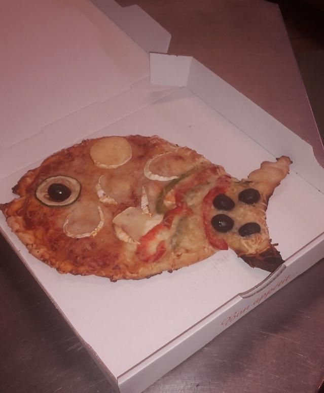 Pizza en forme de poisson pour le 1er avril